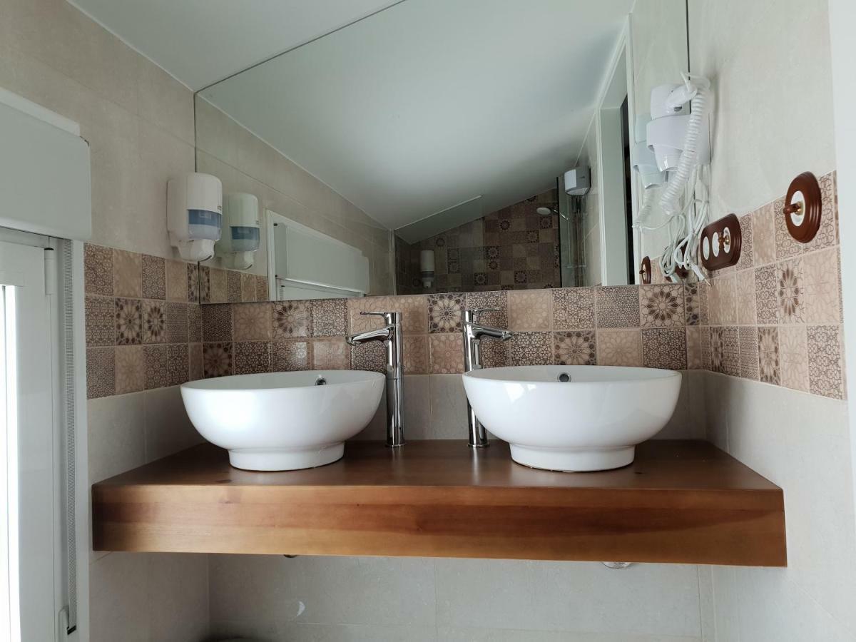 Apartamentos Hostal Cabanas Carboneras de Guadazaón Εξωτερικό φωτογραφία