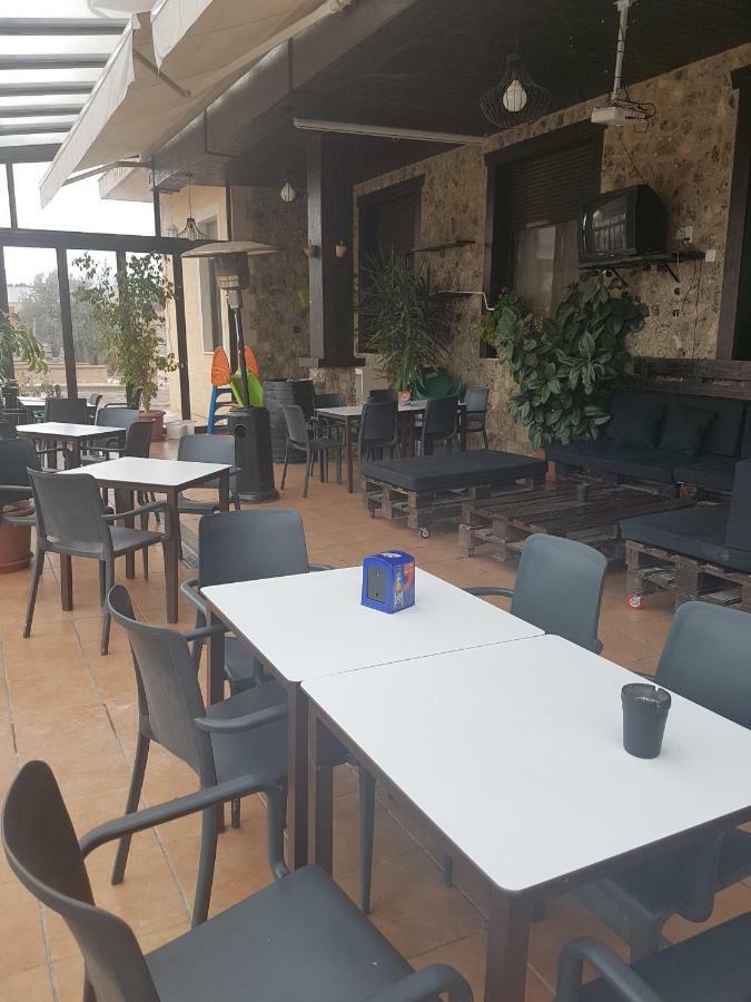 Apartamentos Hostal Cabanas Carboneras de Guadazaón Εξωτερικό φωτογραφία