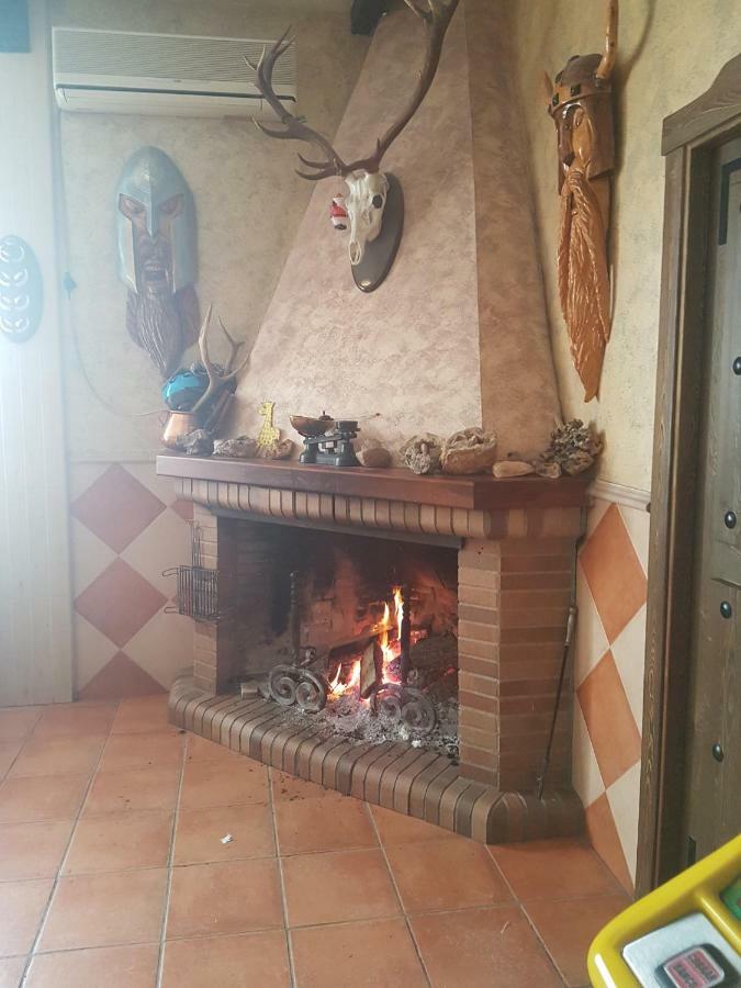 Apartamentos Hostal Cabanas Carboneras de Guadazaón Εξωτερικό φωτογραφία